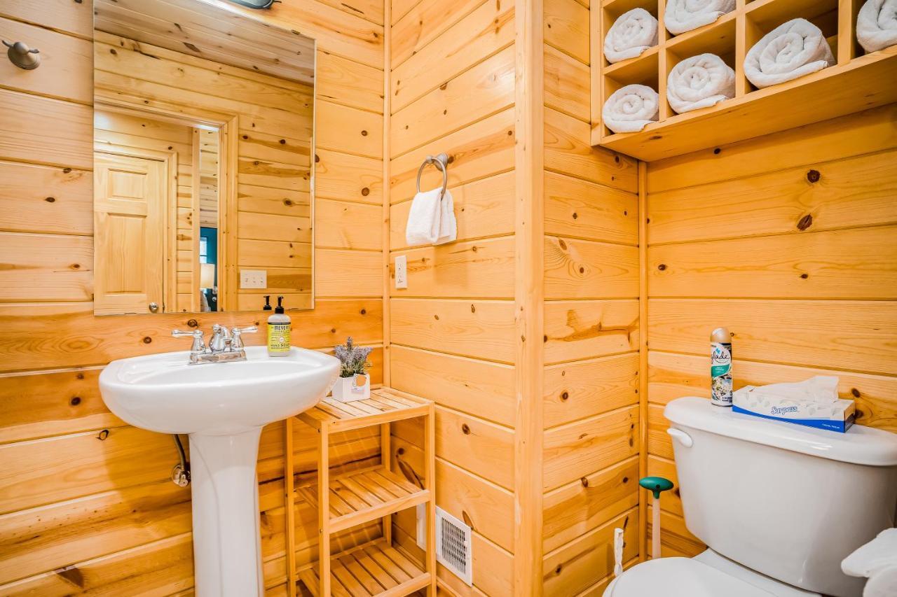 Kingfisher Cove Cabin 19 Saugatuck Eksteriør billede